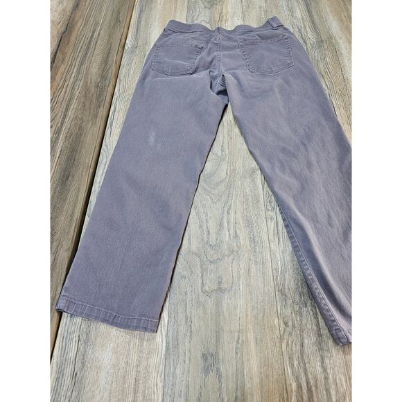 Bend Over Women's Mid Rise Gray Jean Pants Size 12P - Picture 6 of 7